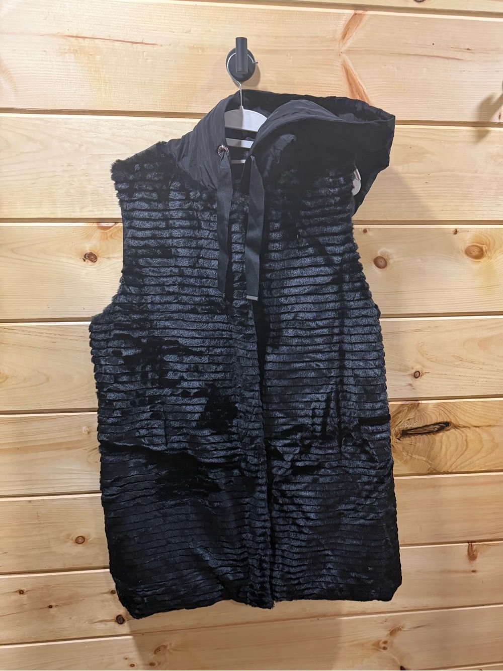 Karl Lagerfeld Paris Faux Fur Hooded / Down Blend Vest Women’s Size XL